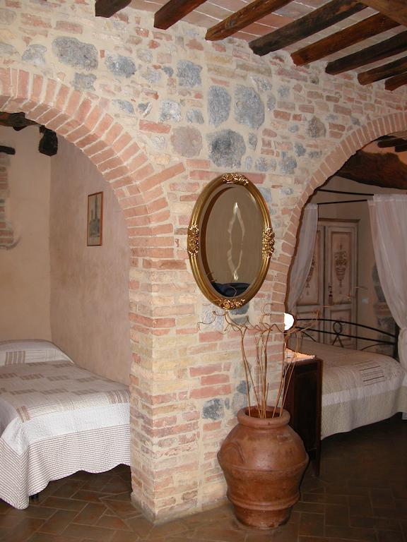 La Vecchia Corte San Gimignano Cameră foto