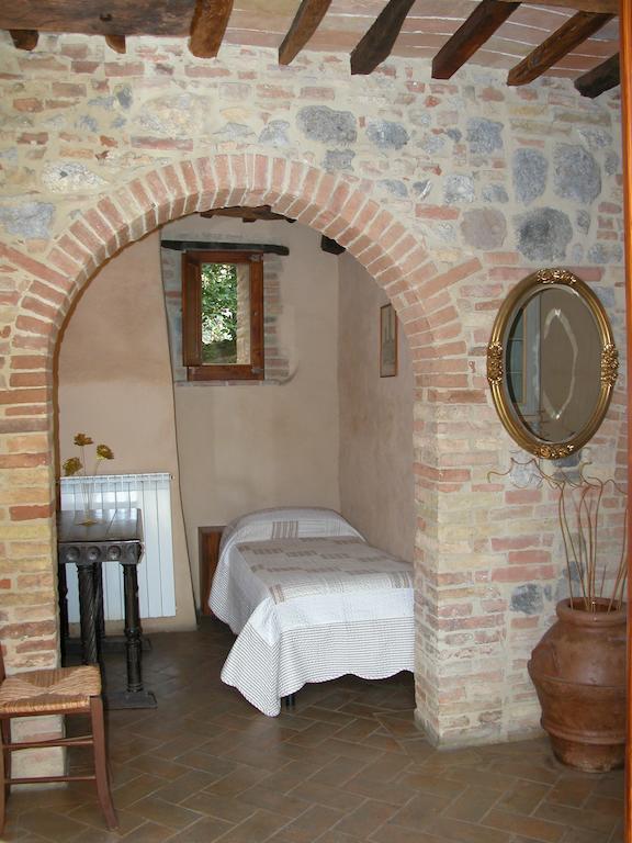La Vecchia Corte San Gimignano Cameră foto