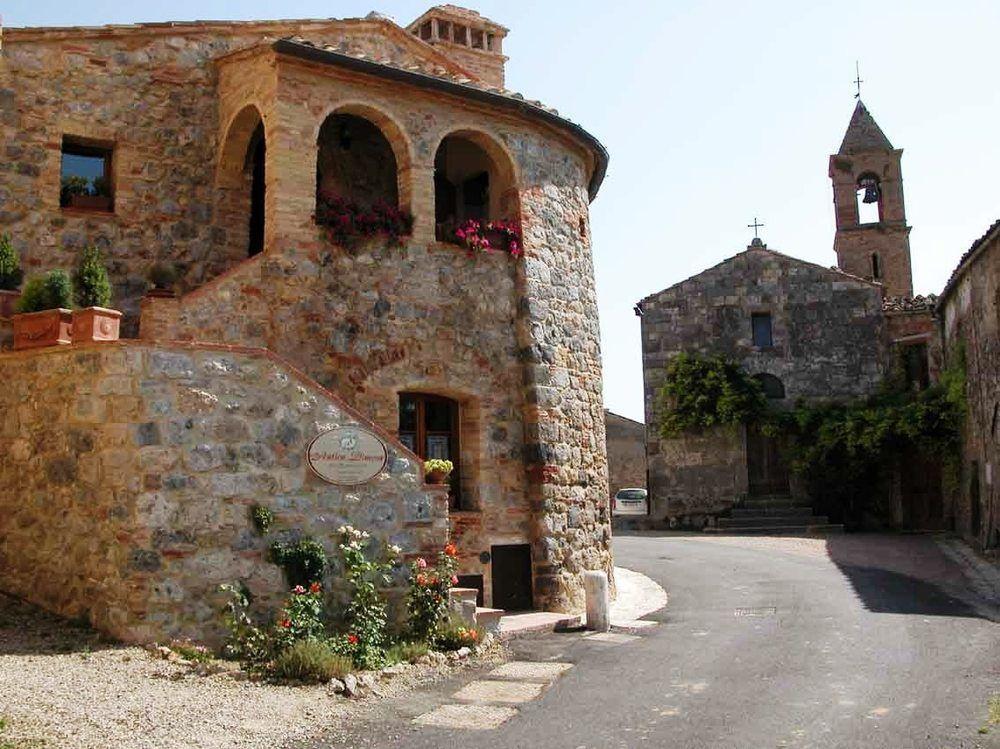 La Vecchia Corte San Gimignano Exterior foto